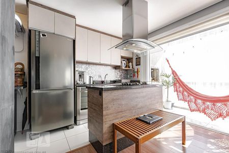 Cozinha de apartamento para alugar com 2 quartos, 95m² em Cristo Rei, Curitiba