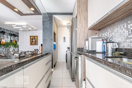 Cozinha de apartamento para alugar com 2 quartos, 95m² em Cristo Rei, Curitiba