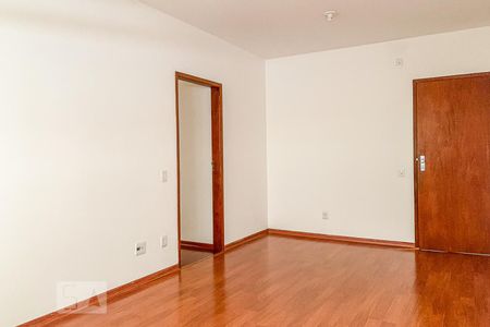 Sala de apartamento para alugar com 2 quartos, 75m² em Centro, Campinas