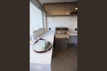 Varanda de apartamento para alugar com 2 quartos, 67m² em Empresarial 18 do Forte, Barueri