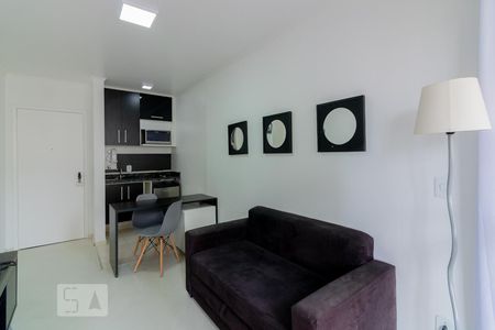 Sala de apartamento para alugar com 1 quarto, 45m² em Vila Uberabinha, São Paulo