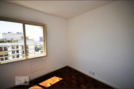 Quarto 1 de apartamento para alugar com 3 quartos, 100m² em Botafogo, Rio de Janeiro