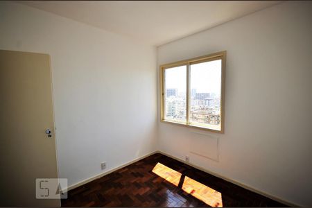 Quarto 1 de apartamento para alugar com 3 quartos, 100m² em Botafogo, Rio de Janeiro