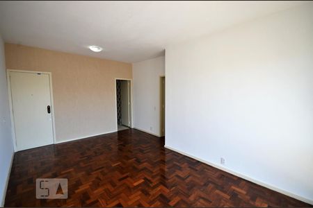 Sala de apartamento para alugar com 3 quartos, 100m² em Botafogo, Rio de Janeiro