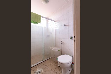 Banheiro de casa para alugar com 3 quartos, 110m² em Planalto Paulista, São Paulo