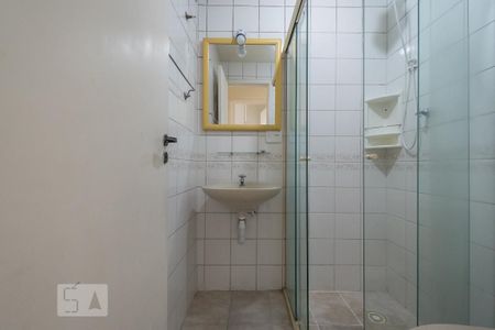 Banheiro de apartamento à venda com 2 quartos, 50m² em Jardim Prudência, São Paulo