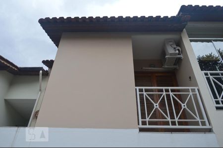 Frente da Casa de casa de condomínio à venda com 3 quartos, 132m² em Vila Mazzei, São Paulo