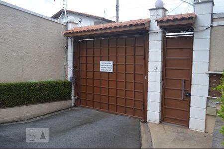 Área comum de casa de condomínio à venda com 3 quartos, 132m² em Vila Mazzei, São Paulo