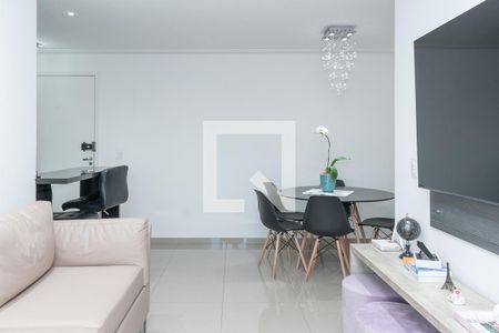 Sala de apartamento para alugar com 2 quartos, 63m² em Jardim Flor da Montanha, Guarulhos