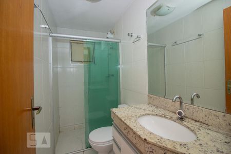 Banheiro 2 de apartamento para alugar com 2 quartos, 60m² em Manacás, Belo Horizonte