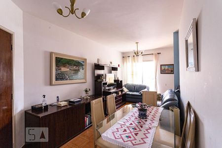 Apartamento à venda com 62m², 2 quartos e 1 vagaSala