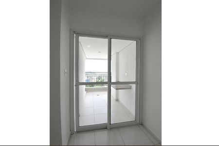 Sacada de apartamento para alugar com 3 quartos, 77m² em Centro, Osasco