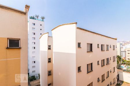 Vista da suíte de apartamento para alugar com 3 quartos, 67m² em Buritis, Belo Horizonte