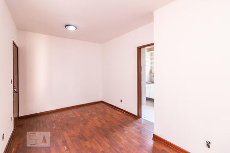 Sala de apartamento para alugar com 3 quartos, 67m² em Buritis, Belo Horizonte