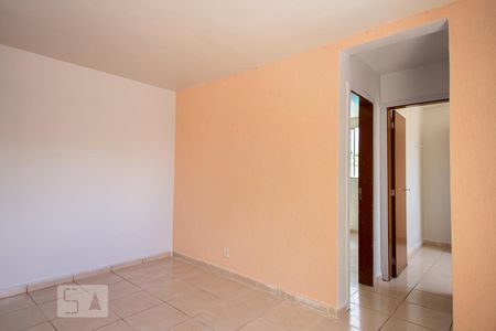 Sala de apartamento para alugar com 2 quartos, 47m² em Setor Negrão de Lima, Goiânia