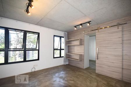 Sala de apartamento para alugar com 1 quarto, 70m² em Vila Suzana, São Paulo