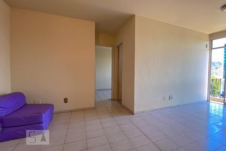 Sala de apartamento para alugar com 1 quarto, 50m² em Vila da Penha, Rio de Janeiro