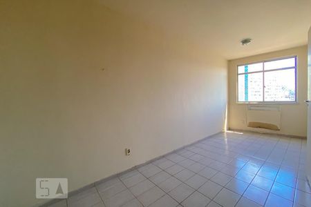 Quarto 1 de apartamento para alugar com 1 quarto, 50m² em Vila da Penha, Rio de Janeiro