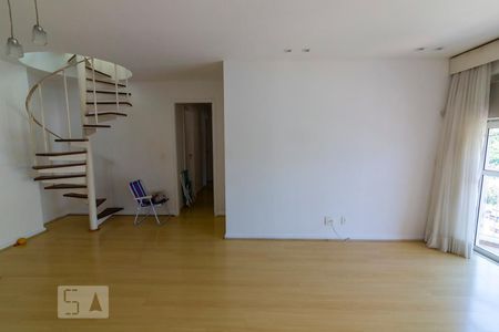 Sala de apartamento à venda com 4 quartos, 240m² em Tijuca, Rio de Janeiro