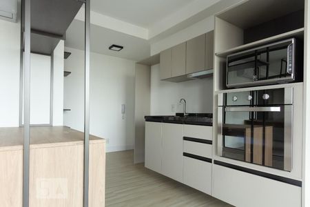 Studio de kitnet/studio para alugar com 1 quarto, 32m² em Indianópolis, São Paulo