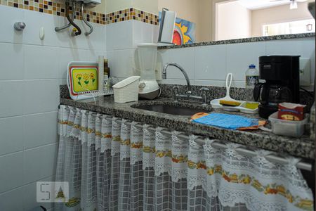 Cozinha de kitnet/studio para alugar com 1 quarto, 35m² em Copacabana, Rio de Janeiro