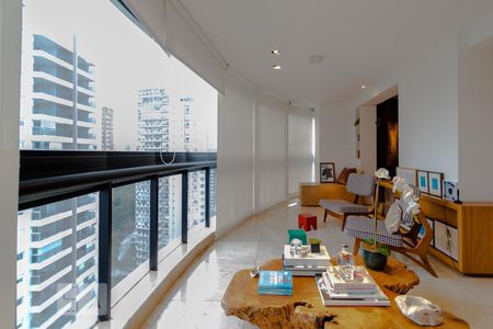 Varanda da Sala de apartamento à venda com 2 quartos, 160m² em Jardim Fonte do Morumbi, São Paulo
