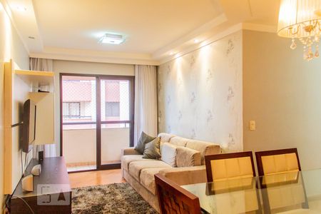 Sala de apartamento à venda com 3 quartos, 75m² em Vila Gilda, Santo André