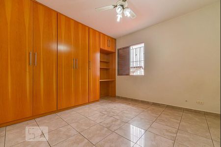 Quarto 1 de casa para alugar com 2 quartos, 125m² em Bosque da Saúde, São Paulo