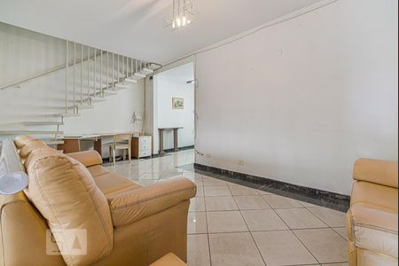 Sala de casa para alugar com 2 quartos, 125m² em Bosque da Saúde, São Paulo