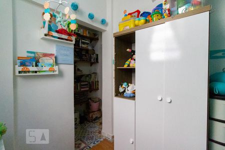 Quarto 1 de apartamento para alugar com 2 quartos, 50m² em Botafogo, Rio de Janeiro