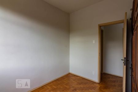 Quarto 1 de apartamento para alugar com 2 quartos, 100m² em Centro, Belo Horizonte