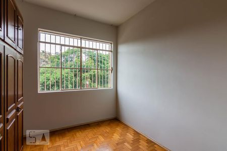 Quarto 1 de apartamento para alugar com 2 quartos, 100m² em Centro, Belo Horizonte