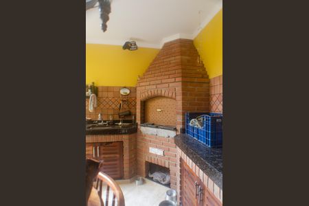 Apartamento à venda com 125m², 3 quartos e 2 vagas Apartamento à venda com 125m², 3 quartos e 2 vagasChurrasqueira