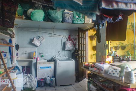 Apartamento à venda com 125m², 3 quartos e 2 vagas Apartamento à venda com 125m², 3 quartos e 2 vagasÁrea de serviço