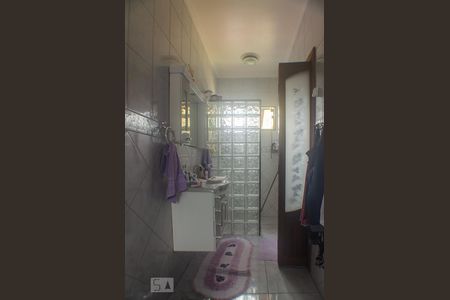 Apartamento à venda com 125m², 3 quartos e 2 vagas Apartamento à venda com 125m², 3 quartos e 2 vagasBanheiro da suíte