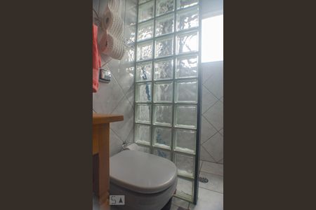 Apartamento à venda com 125m², 3 quartos e 2 vagas Apartamento à venda com 125m², 3 quartos e 2 vagasBanheiro 1