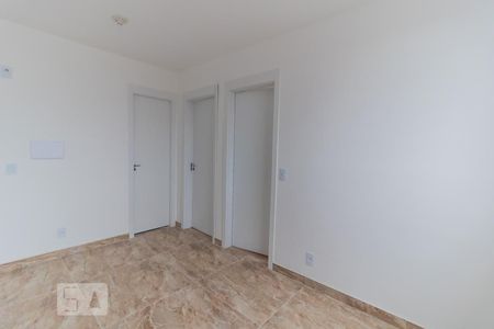 Sala de apartamento à venda com 2 quartos, 40m² em Vila Nhocune, São Paulo