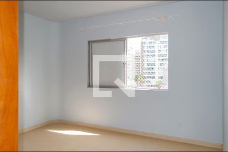 Quarto 02 de apartamento para alugar com 3 quartos, 137m² em Agronômica, Florianópolis