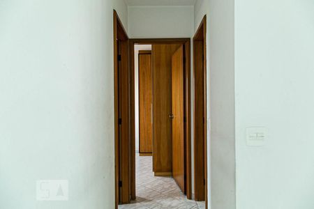 Corredor de apartamento à venda com 2 quartos, 58m² em Vila Andrade, São Paulo