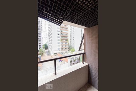 Varanda de kitnet/studio para alugar com 1 quarto, 30m² em Jardins, São Paulo