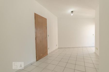 Sala de apartamento para alugar com 1 quarto, 50m² em Centro, Campinas