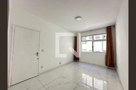 Sala de apartamento à venda com 3 quartos, 100m² em Santo Antônio, Belo Horizonte