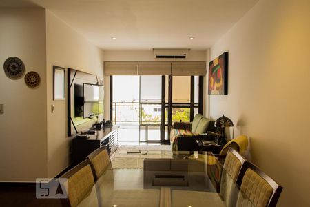 Sala de apartamento à venda com 3 quartos, 110m² em Recreio dos Bandeirantes, Rio de Janeiro