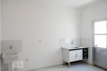 COZINHA de casa para alugar com 1 quarto, 25m² em Vila Dionisia, São Paulo