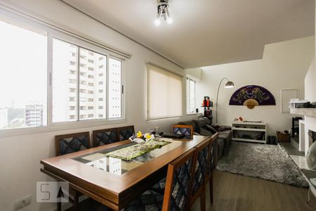 Sala de apartamento à venda com 2 quartos, 90m² em Vila Andrade, São Paulo