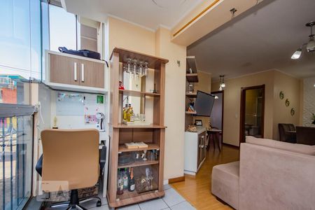 Varanda Sala de apartamento à venda com 2 quartos, 90m² em São Sebastião, Porto Alegre