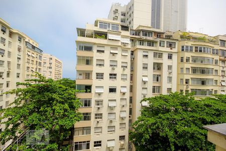 Vista de apartamento à venda com 3 quartos, 200m² em Leme, Rio de Janeiro
