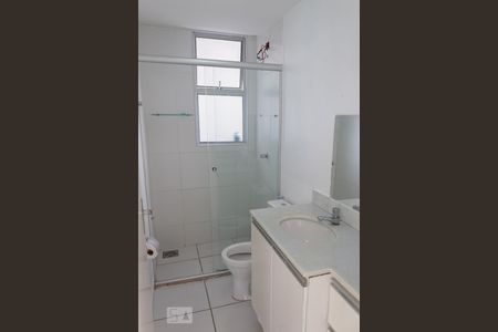 Banheiro de apartamento para alugar com 3 quartos, 70m² em Jardim Guanabara, Belo Horizonte