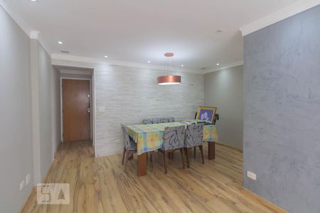 Sala de apartamento para alugar com 3 quartos, 76m² em Jardim Consórcio, São Paulo
