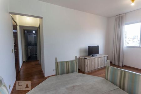 Sala de apartamento para alugar com 1 quarto, 42m² em Higienópolis, São Paulo